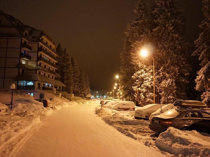 Apartments Vanja I Vrh Kopaonik Bagian luar foto